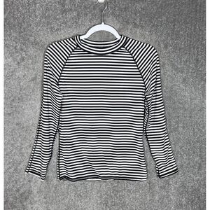 Old Navy Rash Guard Top Womens‎ Size Medium White Black Striped Long Sleeve